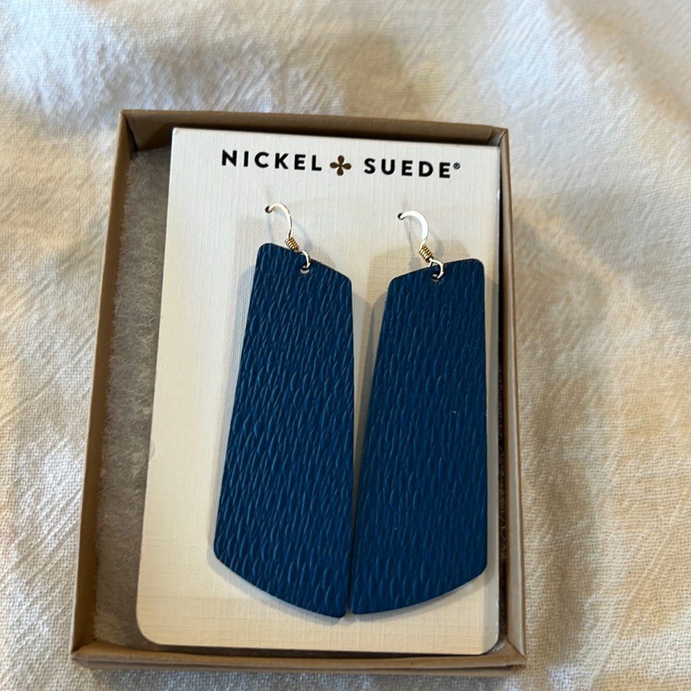 COPY - NWT Nickel & Suede teal ridge gem leather earrings